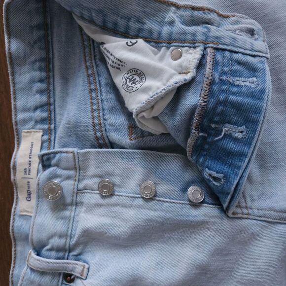 Gap Vintage Straight Patchwork Jeans Women's 26R Light Wash Distressed Mended - Picture 7 of 9